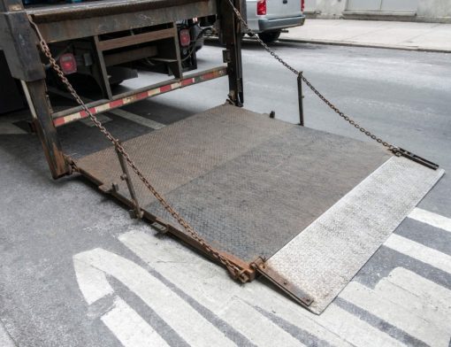plataforma elevatória de caminhão